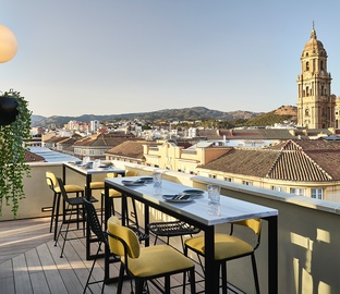 Terraza  Vincci Larios Diez Málaga